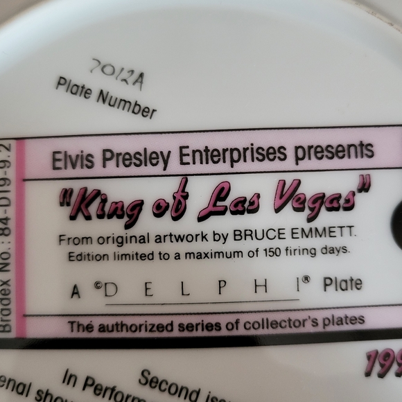 The Bradford Exchange "Elvis Presley" Plate - Picture 3 of 4